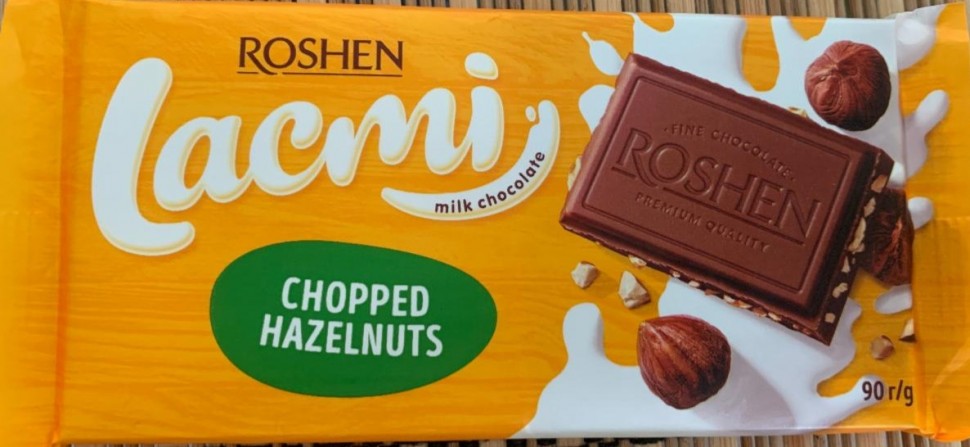 Шоколад молочный с орехом 90г