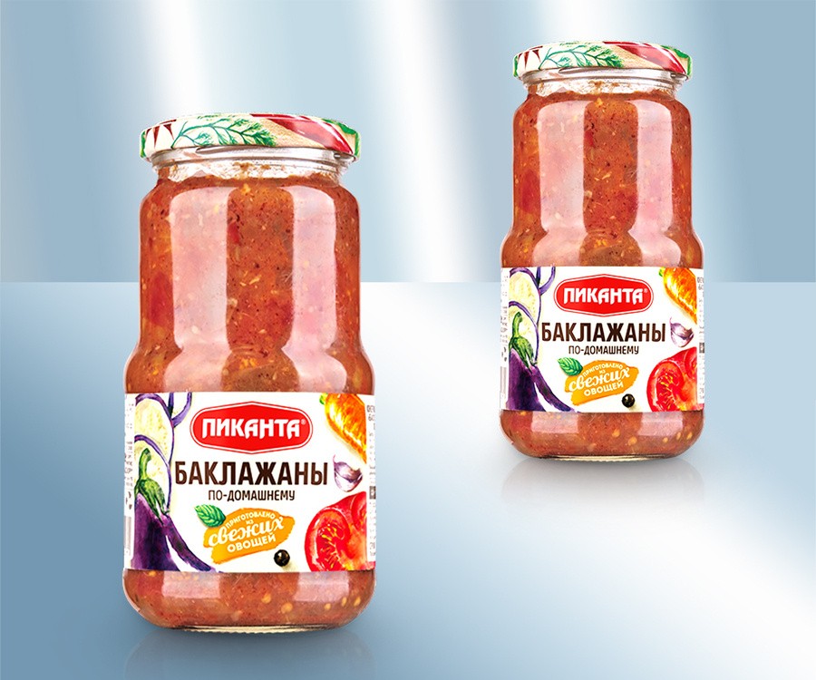 Овощная закуска из кусочков баклажан, лука и моркови 450г