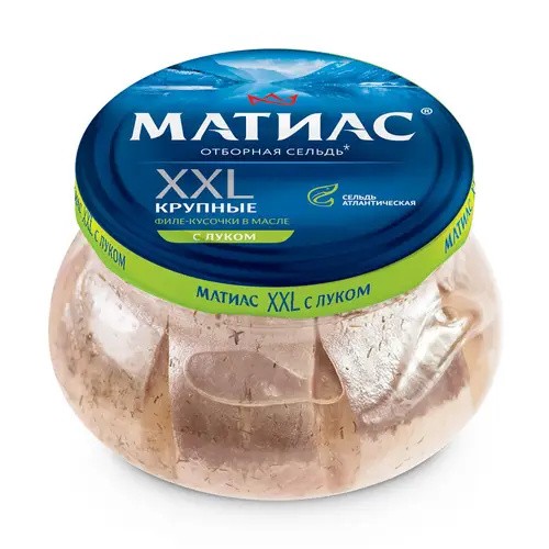 Филе-кусочки сельди атлантической слабосоленые "Матиас""XXL отборный" с луком в масле 260г