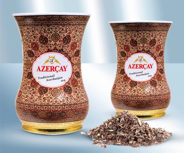 Азерчай "Армуду Ковёр" черный чай с ароматом чабреца, крупнолистовой, в подарочной жестяной банке100г