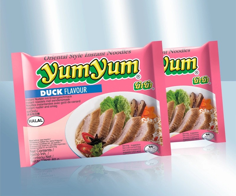 Fideos instantáneos Yum Yum con pato 60g