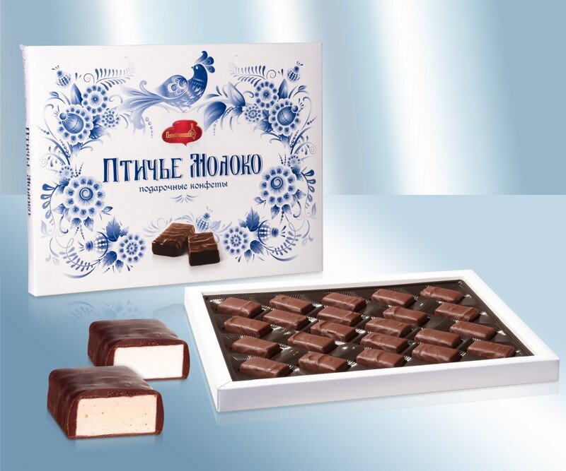 Chocolates russos em caixa. Bombons com cobertura de chocolate "Leite de pássaro", 320 g