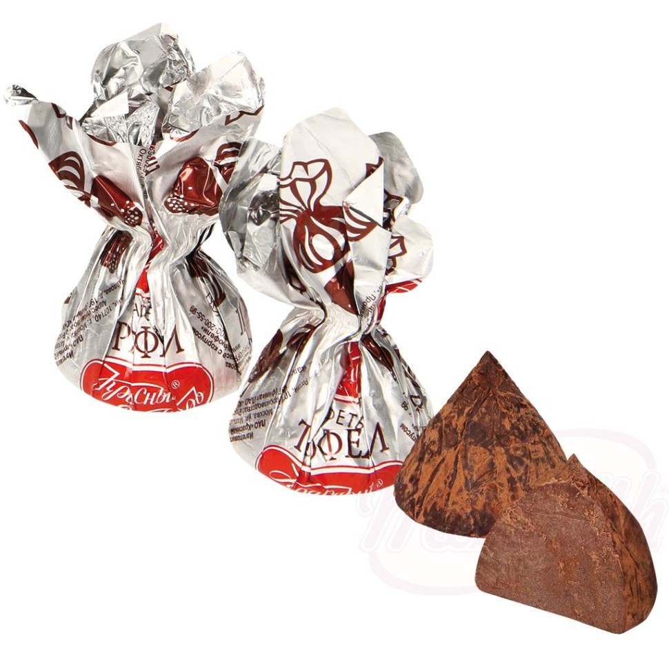 Caramelos praliné espolvoreados con cacao en polvo